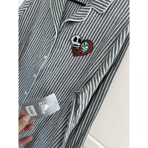 NWT Disneys Nightmare Before Christmas Nightshirt Nightgown‎ Pajamas Size XL